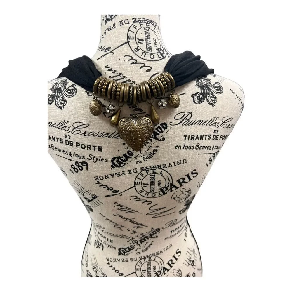 NWT Simply Genius Jewelry Scarf